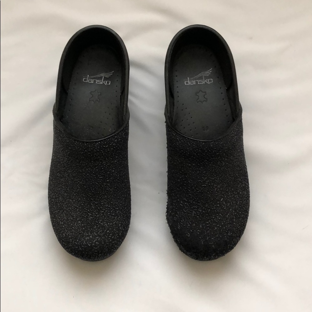 Black Dansco Clogs ~ unique design detail